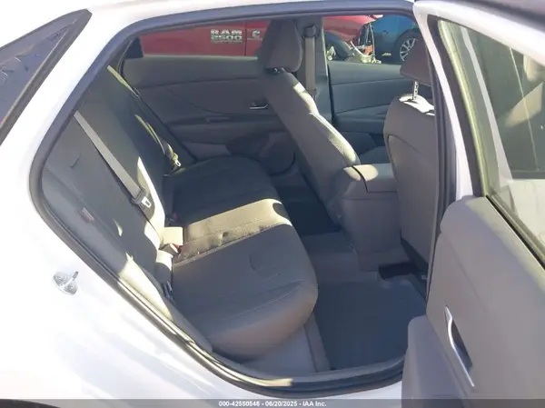 KMHLL4DG4RU727081 2024 HYUNDAI ELANTRA - Image 8