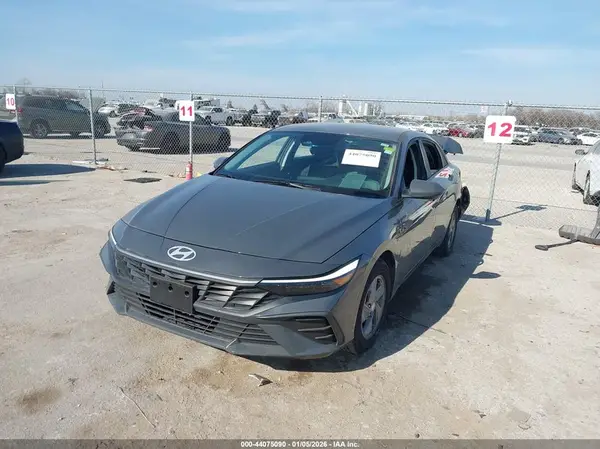 KMHLL4DG4RU766978 2024 HYUNDAI ELANTRA - Image 2