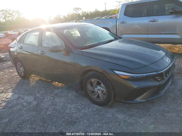 KMHLL4DG4RU769685 2024 HYUNDAI ELANTRA - Image 1