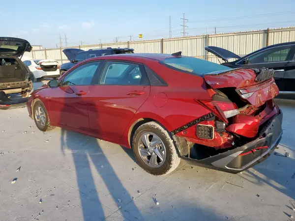 KMHLL4DG4RU794392 2024 HYUNDAI ELANTRA - Image 2