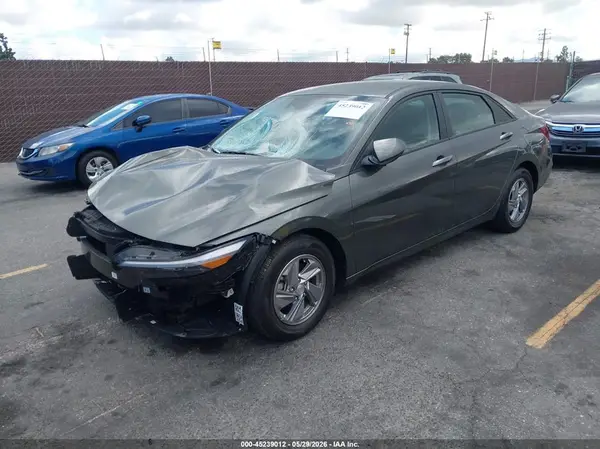 KMHLL4DG4RU795557 2024 HYUNDAI ELANTRA - Image 2