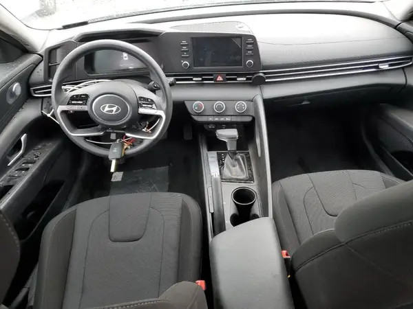 KMHLL4DG4RU795994 2024 HYUNDAI ELANTRA - Image 8