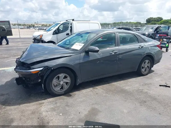KMHLL4DG4RU820361 2024 HYUNDAI ELANTRA - Image 2