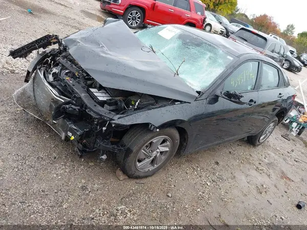 KMHLL4DG4RU843624 2024 HYUNDAI ELANTRA - Image 2