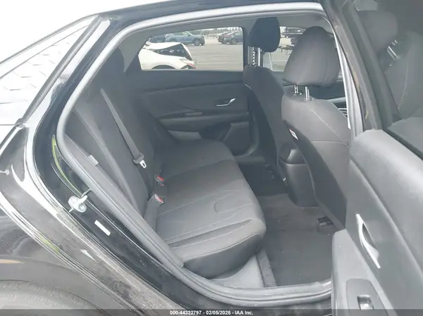 KMHLL4DG4SU014803 2025 HYUNDAI ELANTRA - Image 8