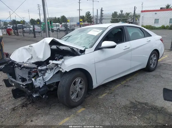 KMHLL4DG4SU028149 2025 HYUNDAI ELANTRA - Image 2
