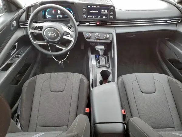 KMHLL4DG4SU044657 2025 HYUNDAI ELANTRA - Image 8