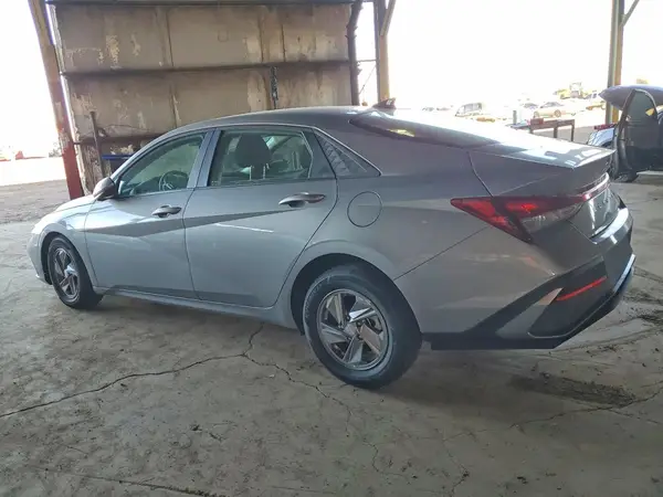 KMHLL4DG4SU061460 2025 HYUNDAI ELANTRA - Image 2