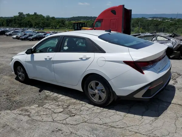 KMHLL4DG4SU876905 2025 HYUNDAI ELANTRA - Image 2