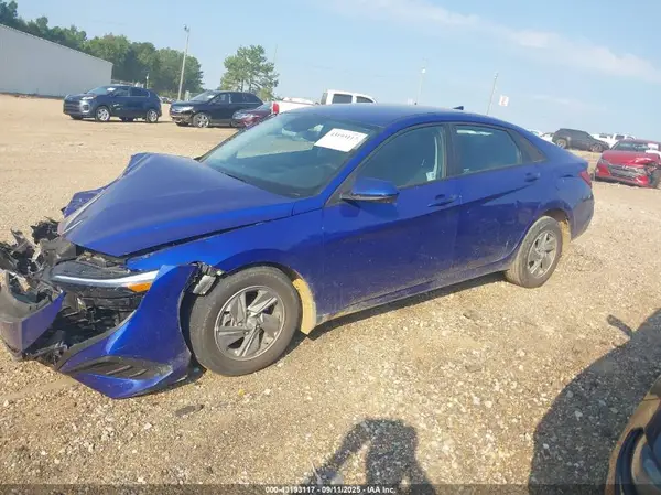 KMHLL4DG4SU971285 2025 HYUNDAI ELANTRA - Image 2