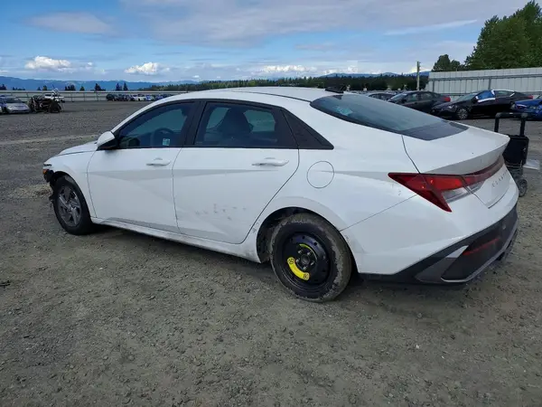 KMHLL4DG5RU656487 2024 HYUNDAI ELANTRA - Image 2