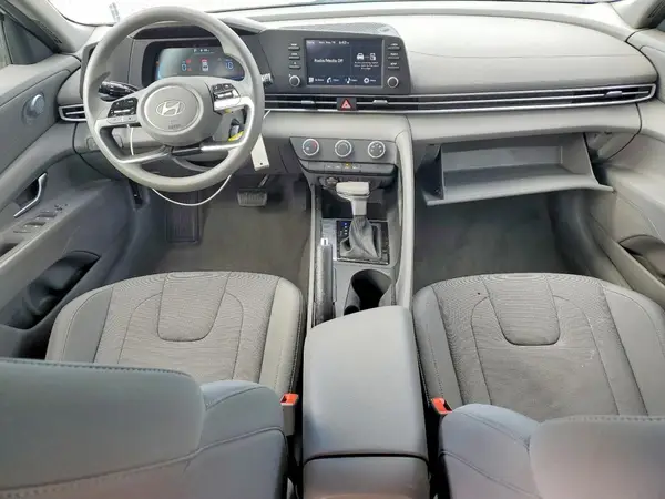 KMHLL4DG5RU656487 2024 HYUNDAI ELANTRA - Image 8