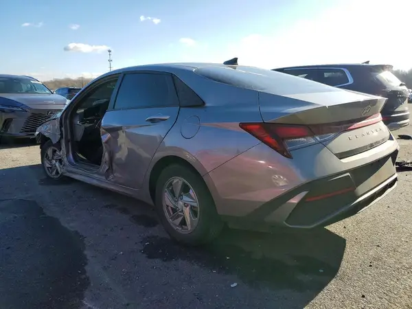 KMHLL4DG5RU660362 2024 HYUNDAI ELANTRA - Image 2
