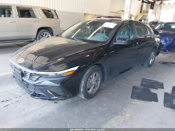 KMHLL4DG5RU664461 2024 HYUNDAI ELANTRA - Image 2