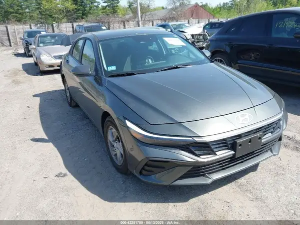KMHLL4DG5RU726988 2024 HYUNDAI ELANTRA - Image 1