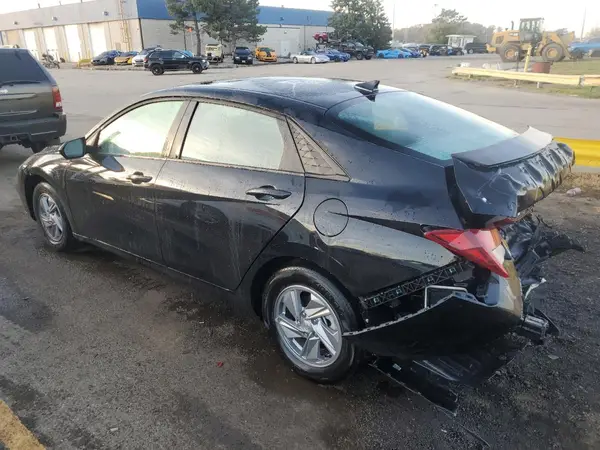 KMHLL4DG5RU788875 2024 HYUNDAI ELANTRA - Image 2