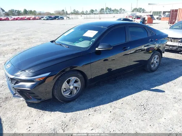 KMHLL4DG5RU800927 2024 HYUNDAI ELANTRA - Image 2