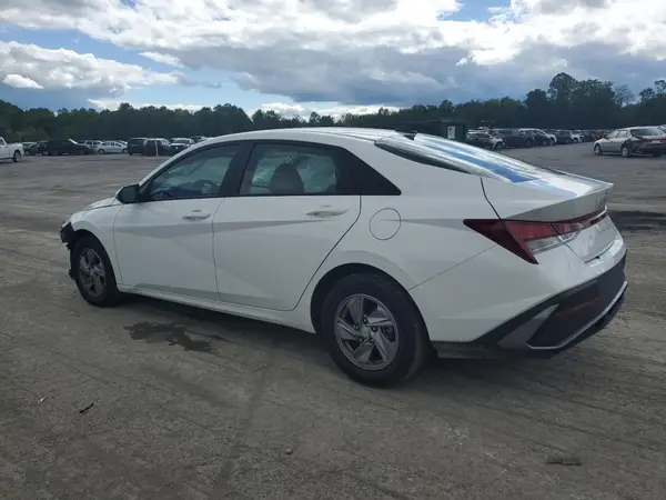 KMHLL4DG5RU810549 2024 HYUNDAI ELANTRA - Image 2