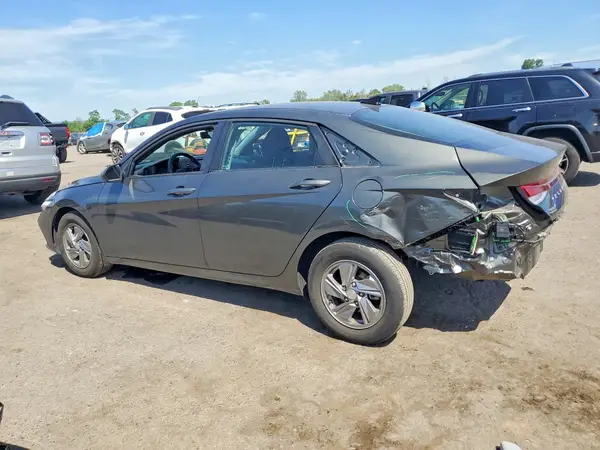 KMHLL4DG5RU815945 2024 HYUNDAI ELANTRA - Image 2