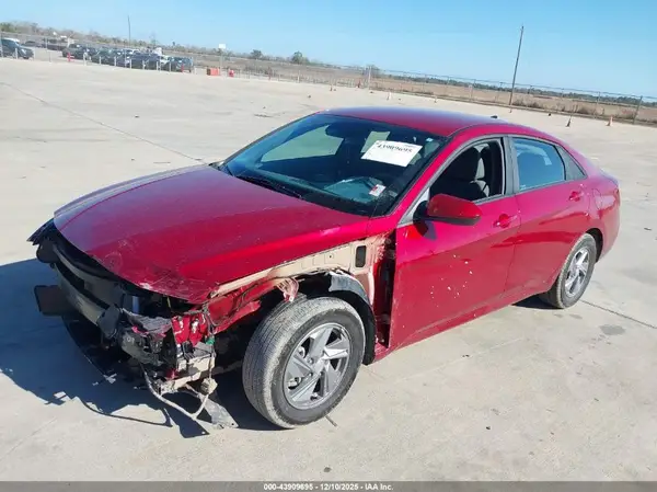 KMHLL4DG5RU821194 2024 HYUNDAI ELANTRA - Image 2