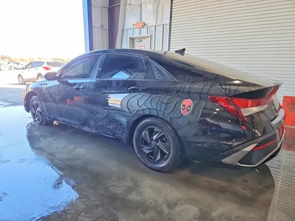 KMHLL4DG5RU827657 2024 HYUNDAI ELANTRA - Image 2