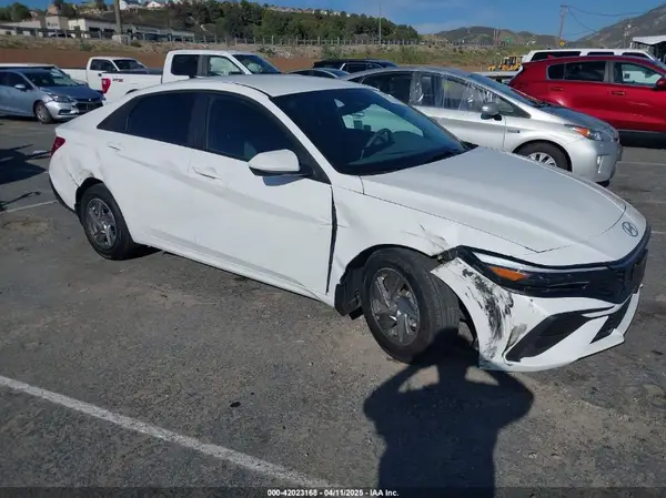 KMHLL4DG5RU845382 2024 HYUNDAI ELANTRA - Image 1