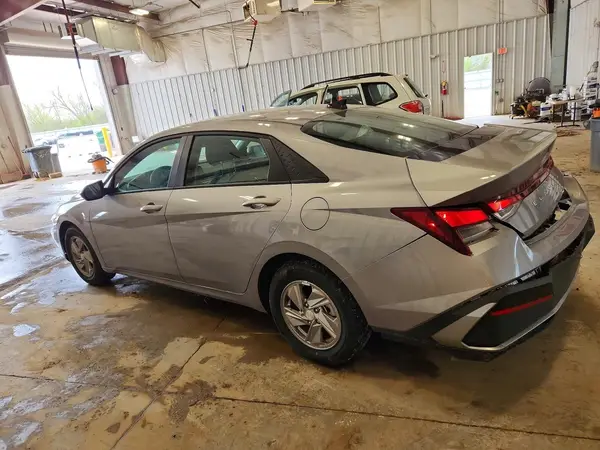 KMHLL4DG5SU055246 2025 HYUNDAI ELANTRA - Image 2