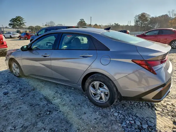 KMHLL4DG5SU076873 2025 HYUNDAI ELANTRA - Image 2