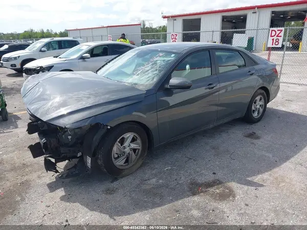 KMHLL4DG5SU087467 2025 HYUNDAI ELANTRA - Image 2