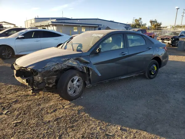 KMHLL4DG5SU853388 2025 HYUNDAI ELANTRA - Image 1