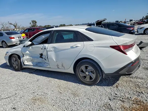 KMHLL4DG5SU861152 2025 HYUNDAI ELANTRA - Image 2