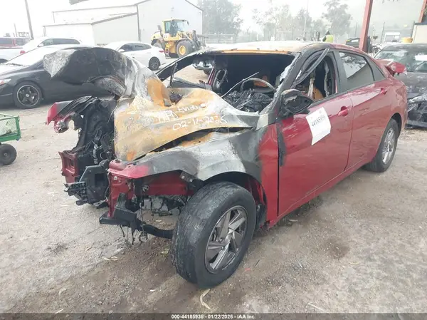 KMHLL4DG5SU864309 2025 HYUNDAI ELANTRA - Image 2