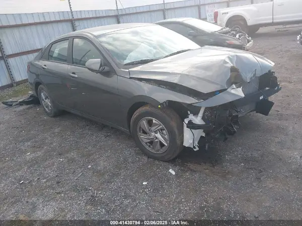 KMHLL4DG5SU875925 2025 HYUNDAI ELANTRA - Image 1