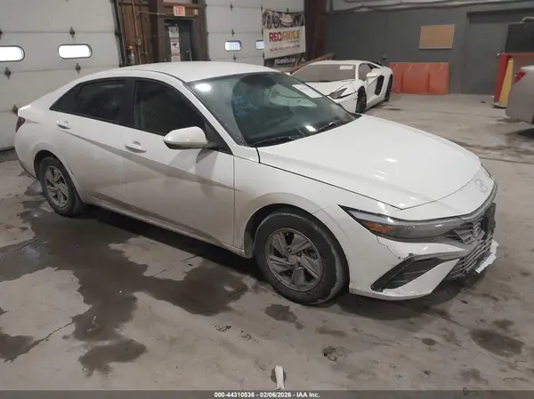 KMHLL4DG5SU913623 2025 HYUNDAI ELANTRA - Image 1