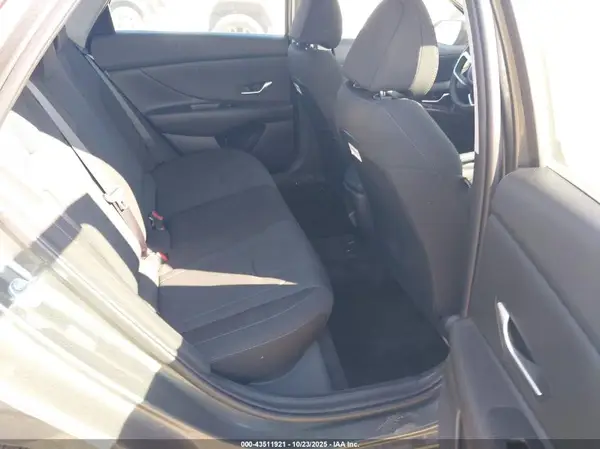 KMHLL4DG5SU916781 2025 HYUNDAI ELANTRA - Image 8