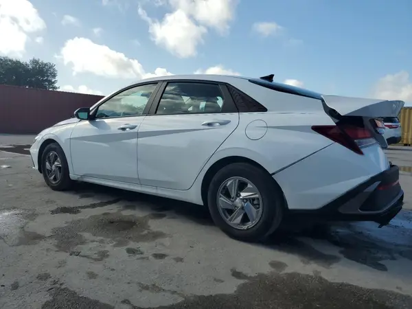 KMHLL4DG5SU929353 2025 HYUNDAI ELANTRA - Image 2