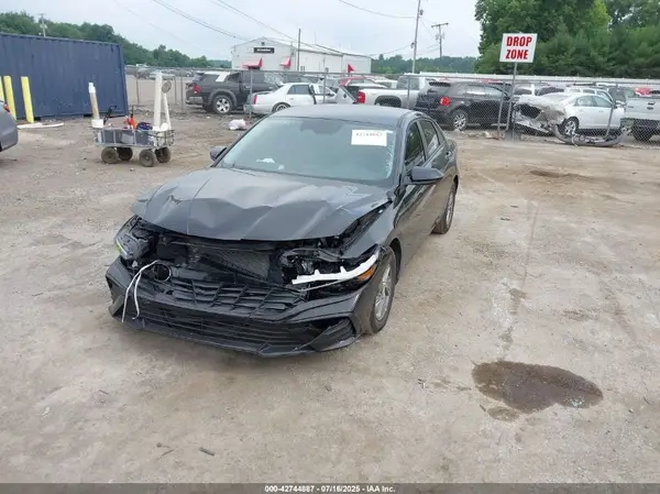 KMHLL4DG5SU939896 2025 HYUNDAI ELANTRA - Image 2