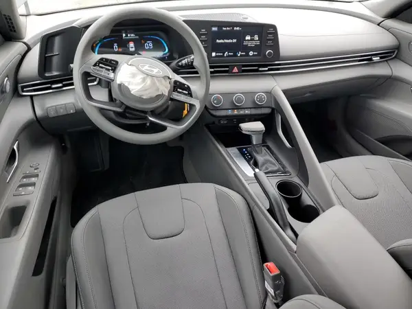 KMHLL4DG5SU942796 2025 HYUNDAI ELANTRA - Image 8