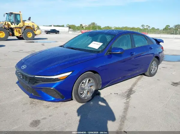 KMHLL4DG5SU945083 2025 HYUNDAI ELANTRA - Image 2