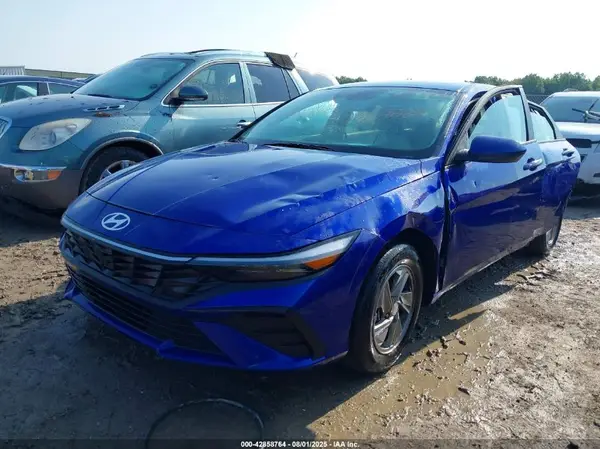 KMHLL4DG5SU992422 2025 HYUNDAI ELANTRA - Image 2