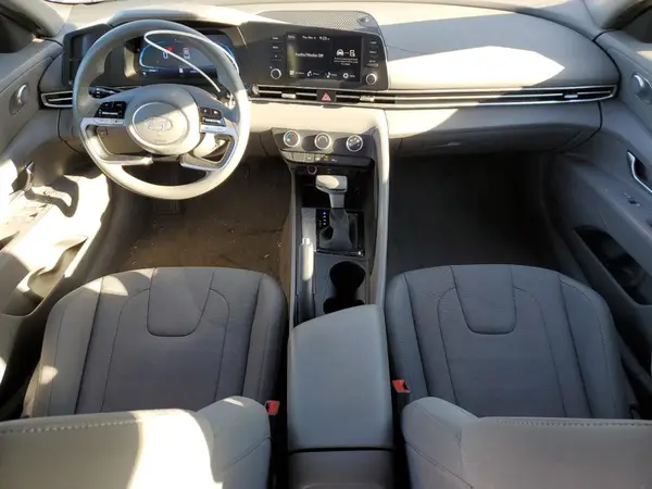 KMHLL4DG6RU645241 2024 HYUNDAI ELANTRA - Image 8