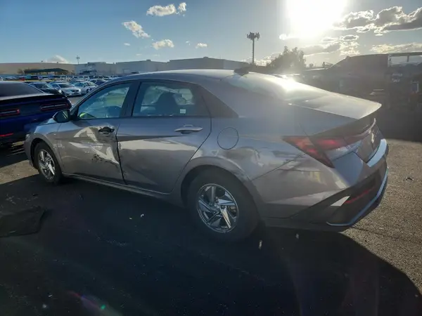 KMHLL4DG6RU656255 2024 HYUNDAI ELANTRA - Image 2