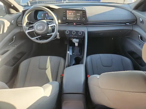 KMHLL4DG6RU656255 2024 HYUNDAI ELANTRA - Image 8