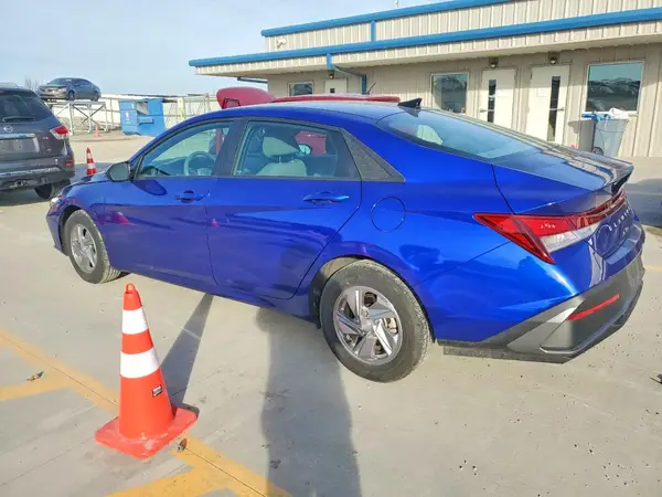 KMHLL4DG6RU748627 2024 HYUNDAI ELANTRA - Image 2