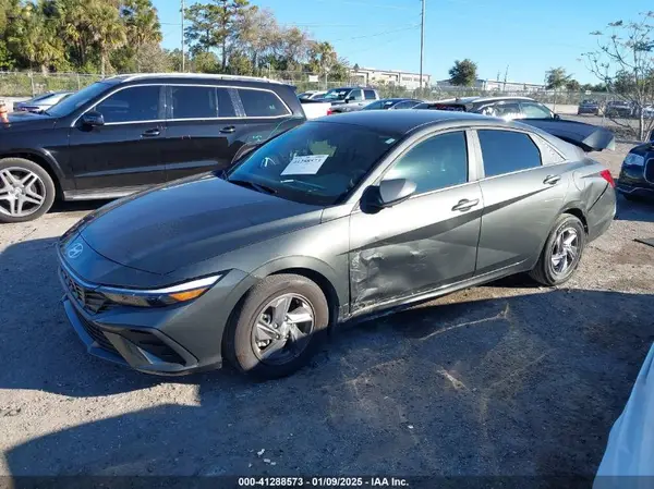 KMHLL4DG6RU771521 2024 HYUNDAI ELANTRA - Image 2