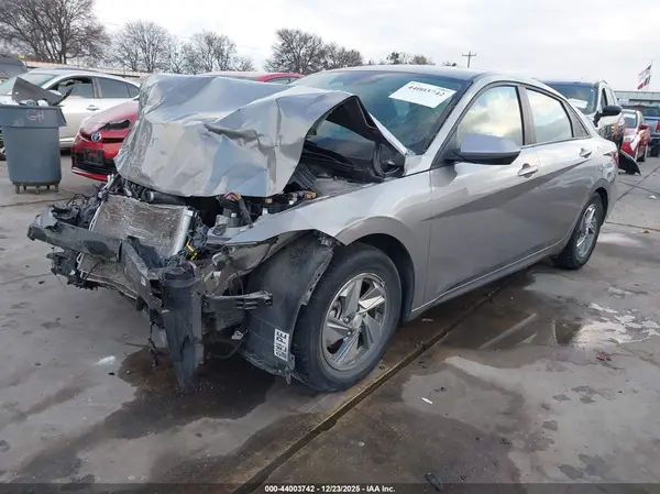 KMHLL4DG6RU792451 2024 HYUNDAI ELANTRA - Image 2