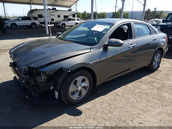 KMHLL4DG6RU795575 2024 HYUNDAI ELANTRA - Image 2