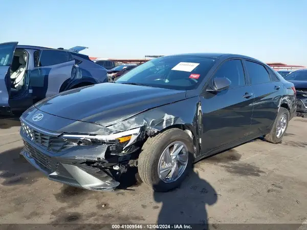 KMHLL4DG6RU797035 2024 HYUNDAI ELANTRA - Image 2