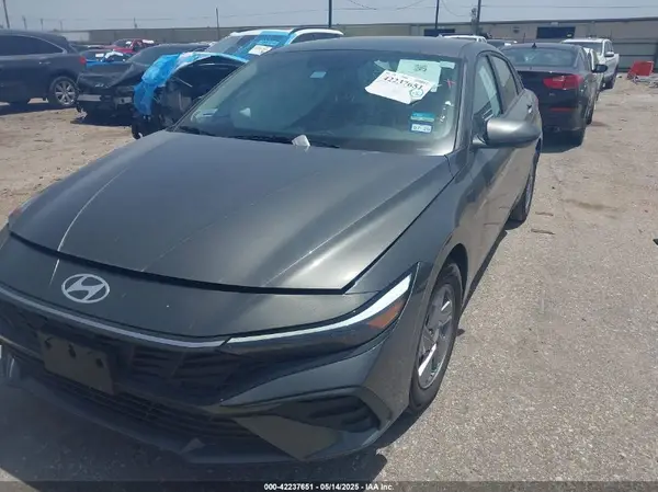 KMHLL4DG6RU814223 2024 HYUNDAI ELANTRA - Image 2