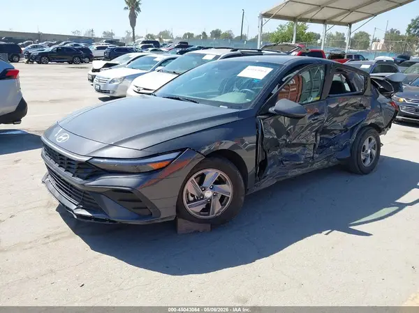 KMHLL4DG6RU815842 2024 HYUNDAI ELANTRA - Image 2